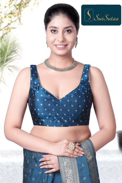 Sleeveless blouse