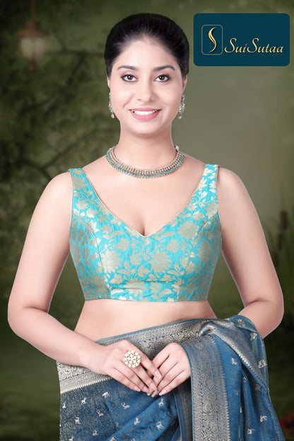 Sleeveless blouse